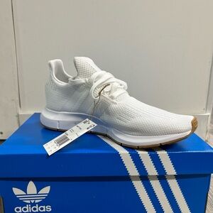 Adidas Swift Run White Mens 9.5